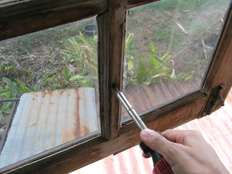 Outside Window Repair